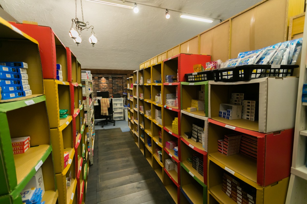 ミナカラ薬局内のOTC在庫、機械学習システムによって常に適正在庫に保たれている