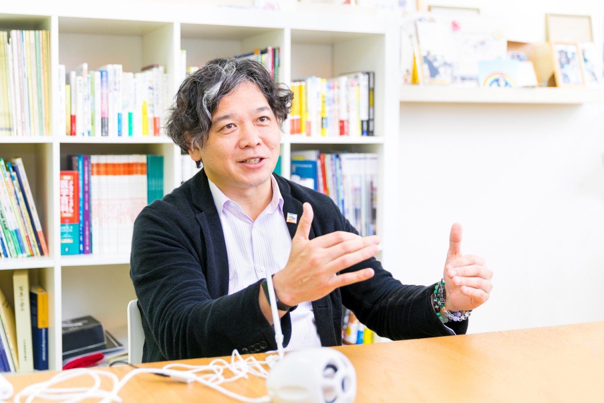 インタビューに答えるユニバーサル・サウンドデザイン代表取締役の中石真一路さん
