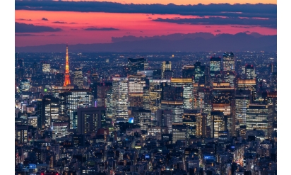 東京のコロナ1週間患者数増加、前週の1.8倍に20歳代と30歳代で全体の7割超占める