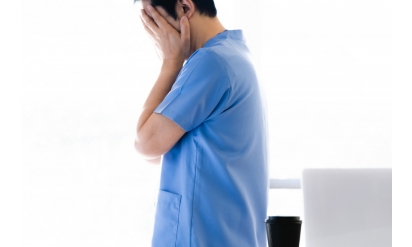 精神障害の労災請求件数、「医療、福祉」が最多厚労省が補償状況を公表